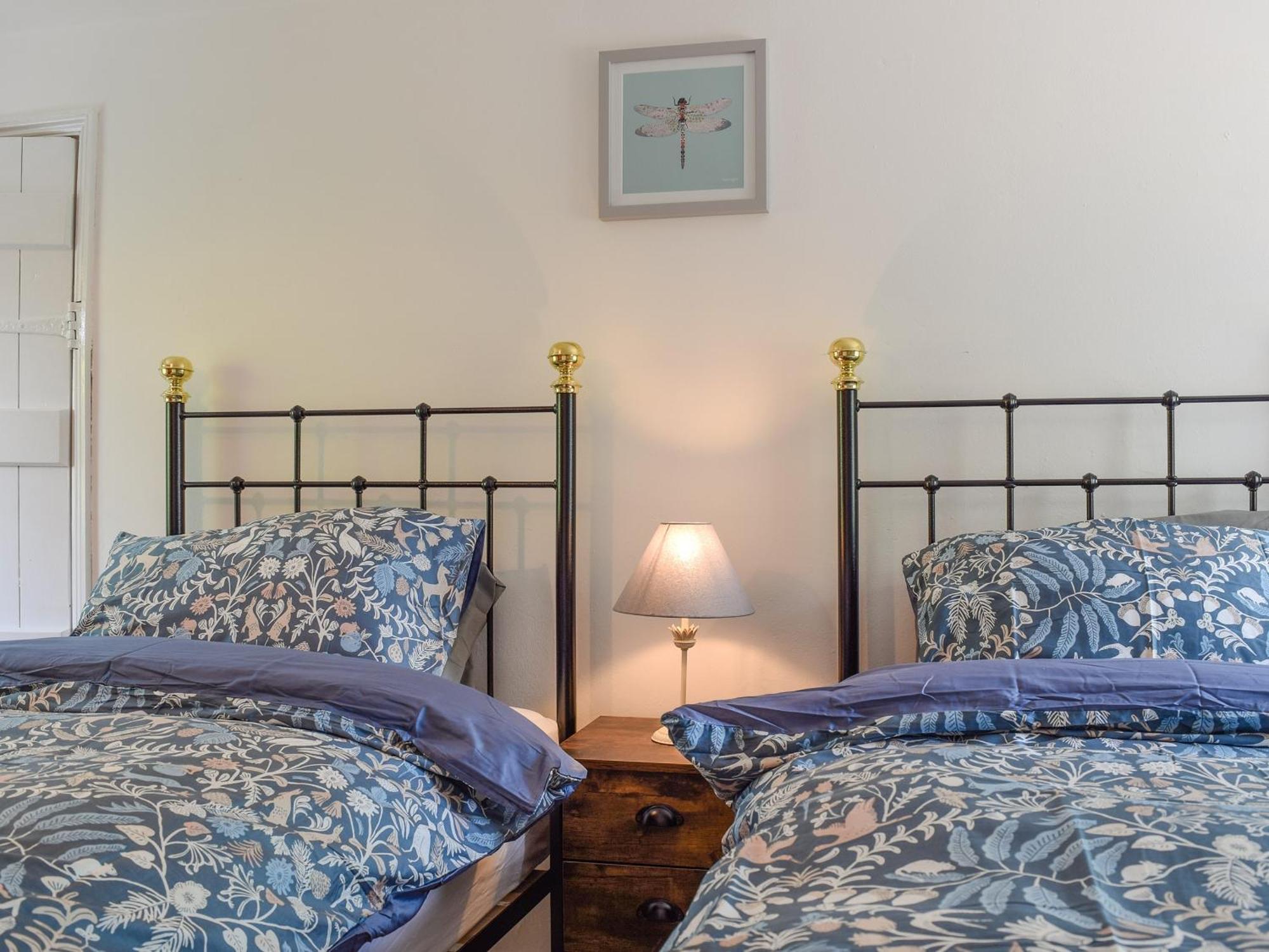 Wayside Cottage Adstock Ngoại thất bức ảnh